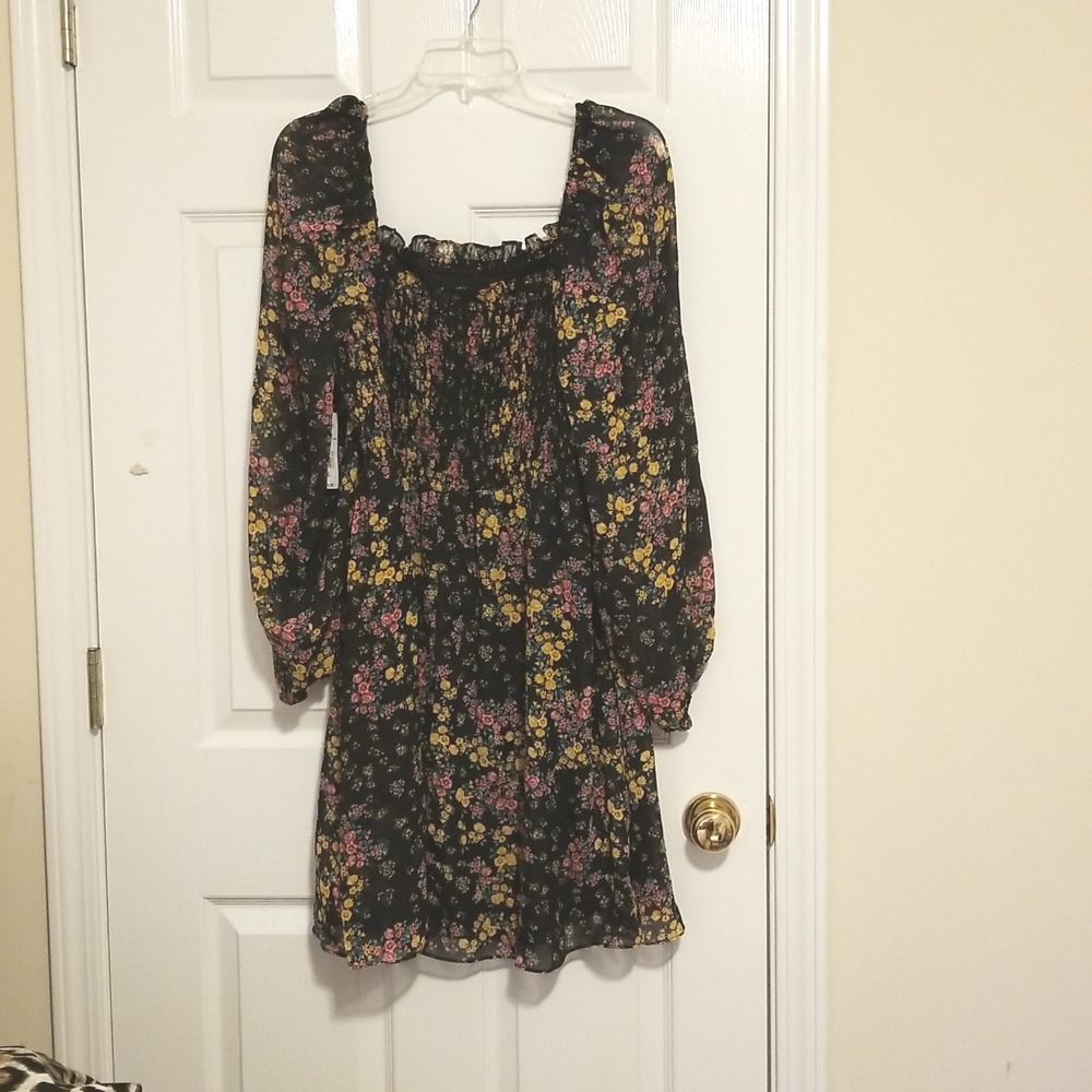BCBG Paris Dress Size L NWT
